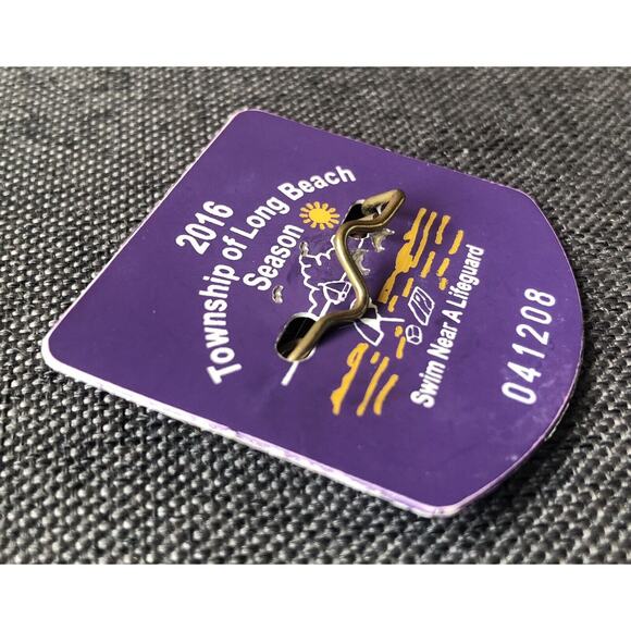 2016 Beach Badge Pin Long Beach Township New Jersey Shore LBI Surf Summer Decor - Picture 5 of 7